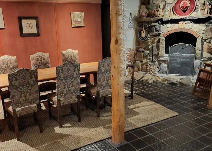 Lodge Mad Miner